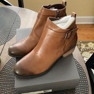 Vince Camuto Beamer Bootie